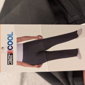 XXL: 💚32° Degrees Cool Women's Joggers